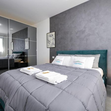 Opalia Residence - Garda Lake Lifestyle Apartment Peschiera del Garda Eksteriør billede
