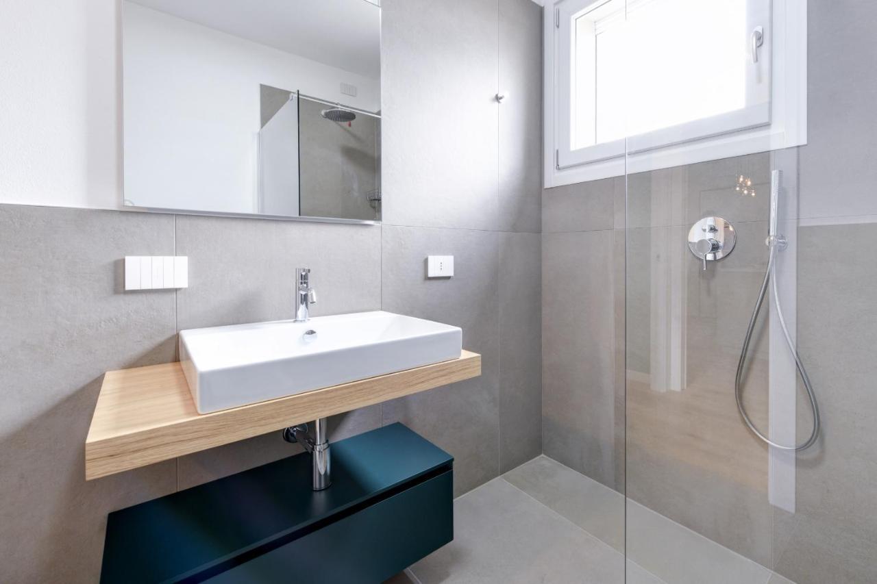 Opalia Residence - Garda Lake Lifestyle Apartment Peschiera del Garda Eksteriør billede