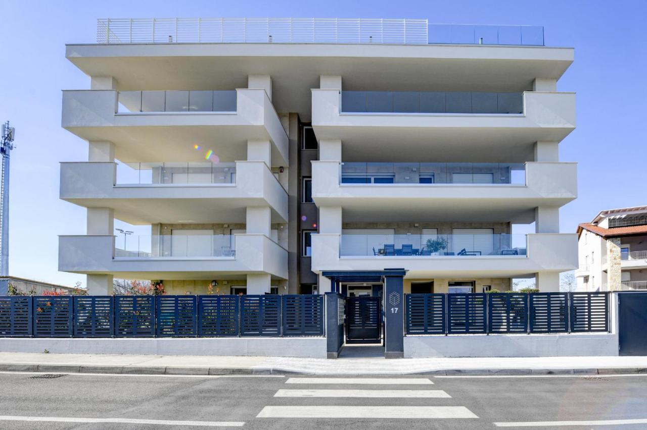 Opalia Residence - Garda Lake Lifestyle Apartment Peschiera del Garda Eksteriør billede