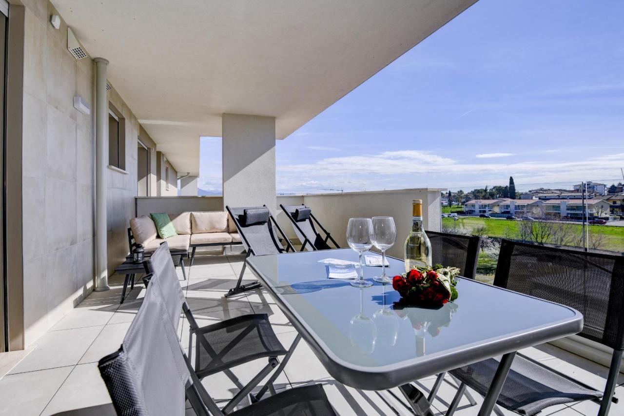 Opalia Residence - Garda Lake Lifestyle Apartment Peschiera del Garda Eksteriør billede